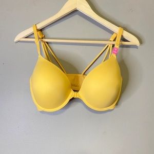 Victoria’s Secret PINK Push Up Bra